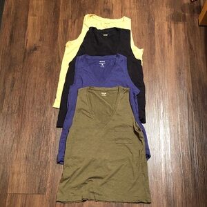 Madewell Set of 4 Sleeveless Tops in Various Colors cotton. Women’s sz XS Euc